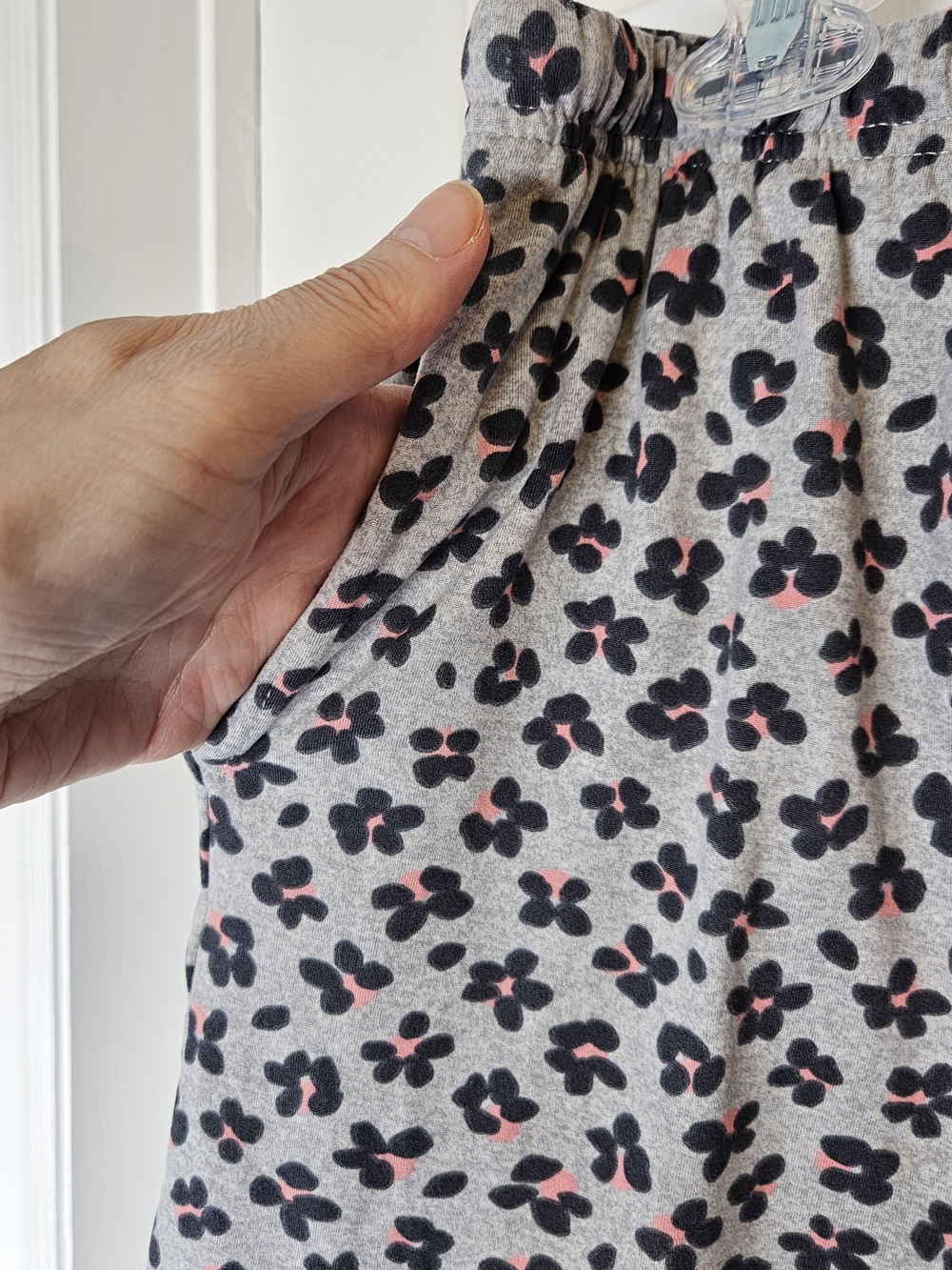 kate spade Gray Floral Print Shorts Pajama Set Pink Accents Summer Pajamas XL - Picture 13 of 16